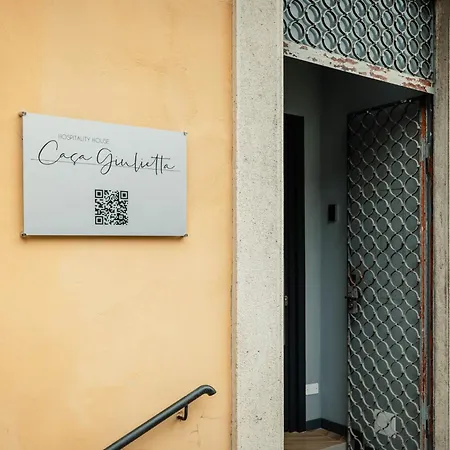 Victoria's Suite&spa Con Parcheggio Privato Apartment *
